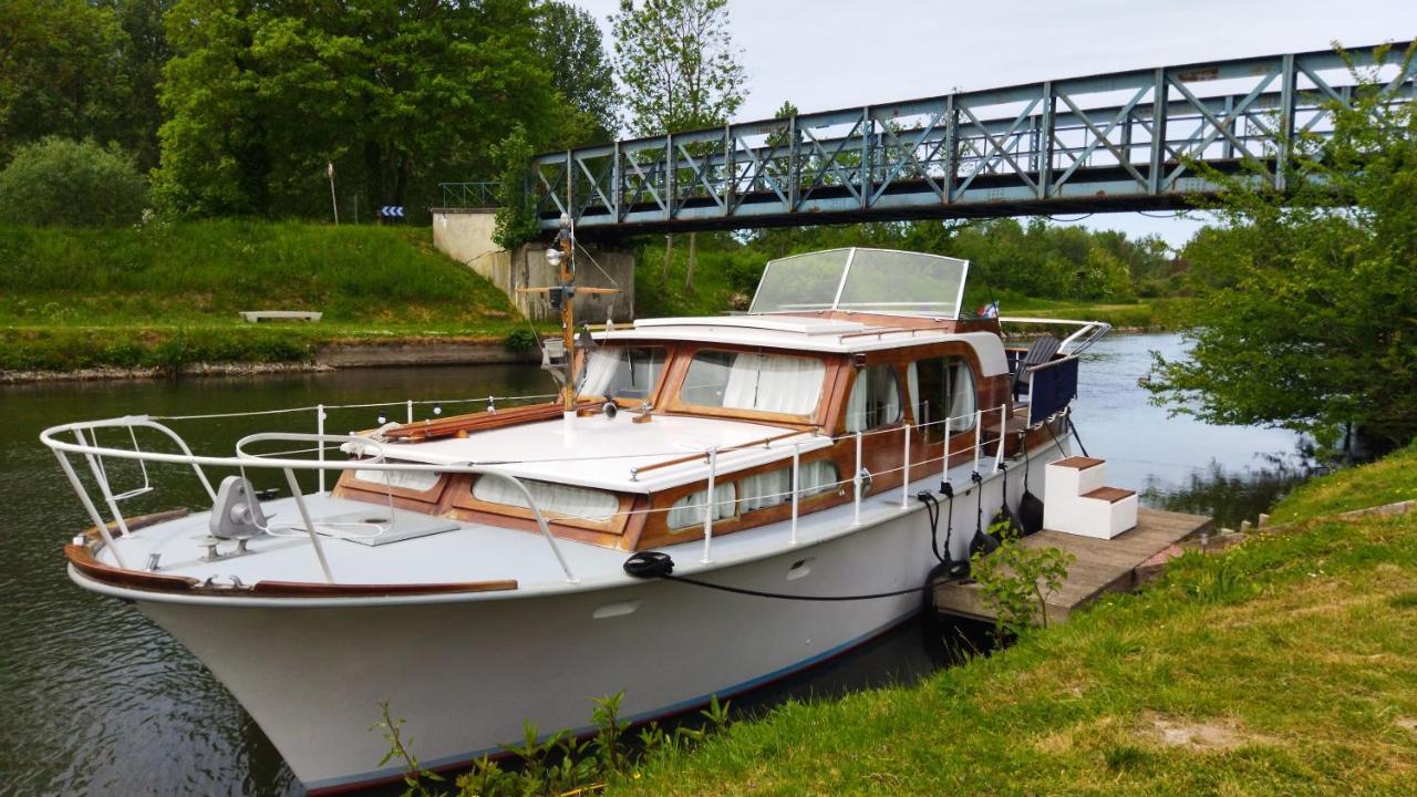 Sealov Hotell Eaucourt-sur-Somme Eksteriør bilde